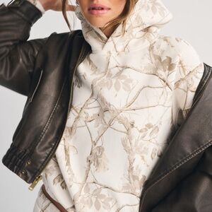 Abercrombie Sunday camo hoodie